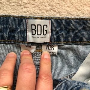 Urban Outfitter BDG mom Jeans size 26
